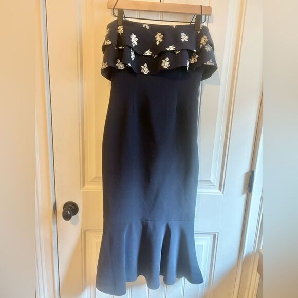 Cinq à Sept Eza Bodycon Midnight Blue Strapless Dress - Picture 4 of 10